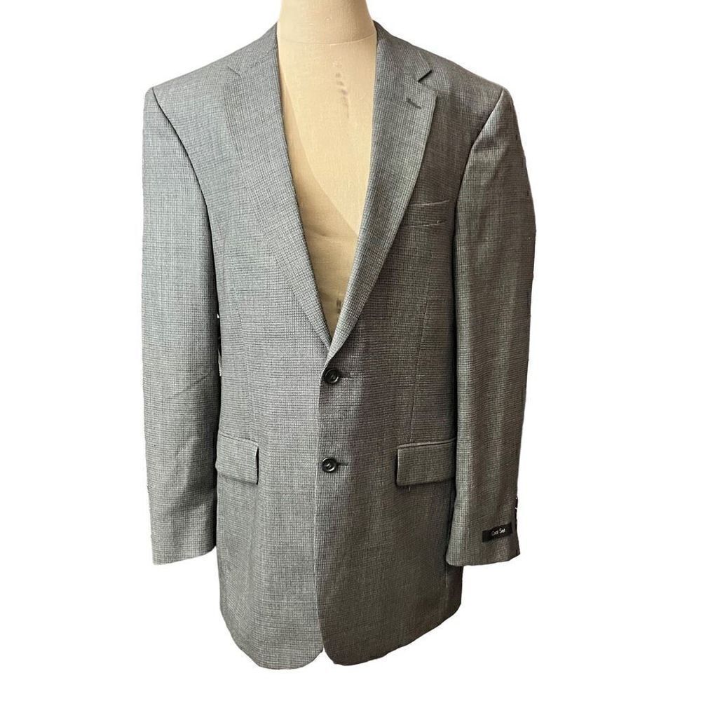 Jos. A. Banks Men’s Suitcoat / sz: 41L / NWT